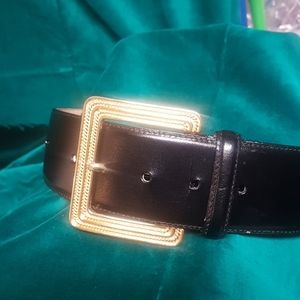 Black leather Liz Claiborne M size ladies belt